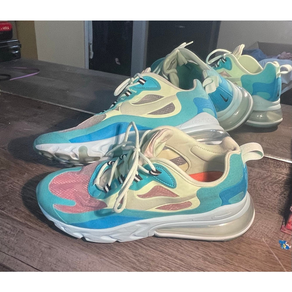 Women's Nike Air Max 270 React Teal Yellow Athletic Shoes 7.5 - Picture 2 of 7